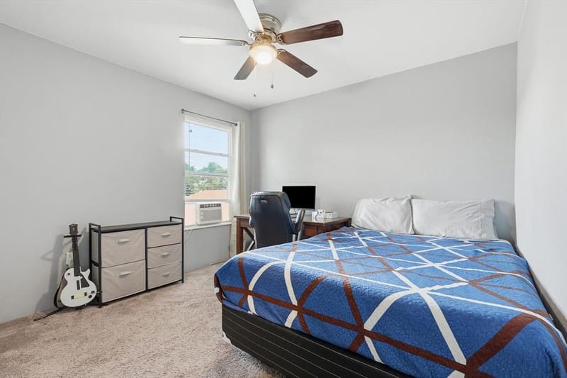 2518 Gladstone Drive, Dallas TX 75211 - Photo 24
