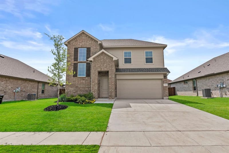 1936 Preakness Drive, Granbury TX 76049