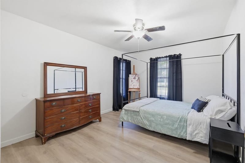 612 N 10th Street, Sanger TX 76266 - Photo 22