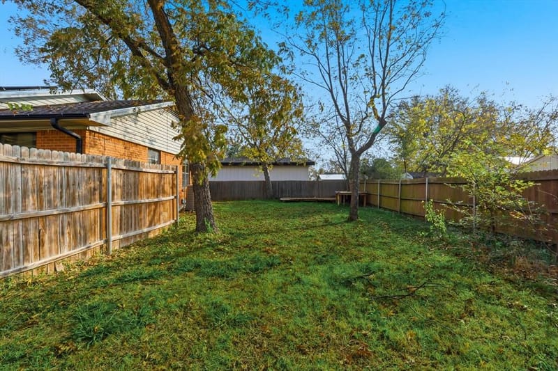 612 N 10th Street, Sanger TX 76266 - Photo 34