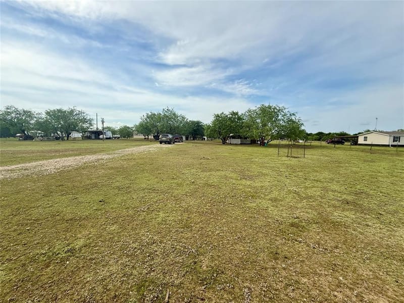 1132 SW County Road 2348, Richland TX 76681 - Photo 27