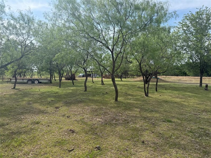 1132 SW County Road 2348, Richland TX 76681 - Photo 12