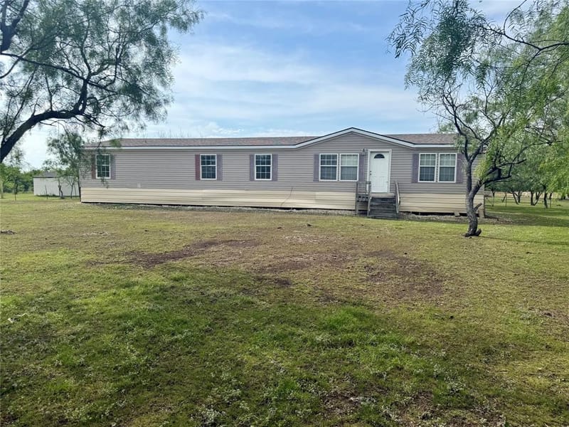 1132 SW County Road 2348, Richland TX 76681 - Photo 20