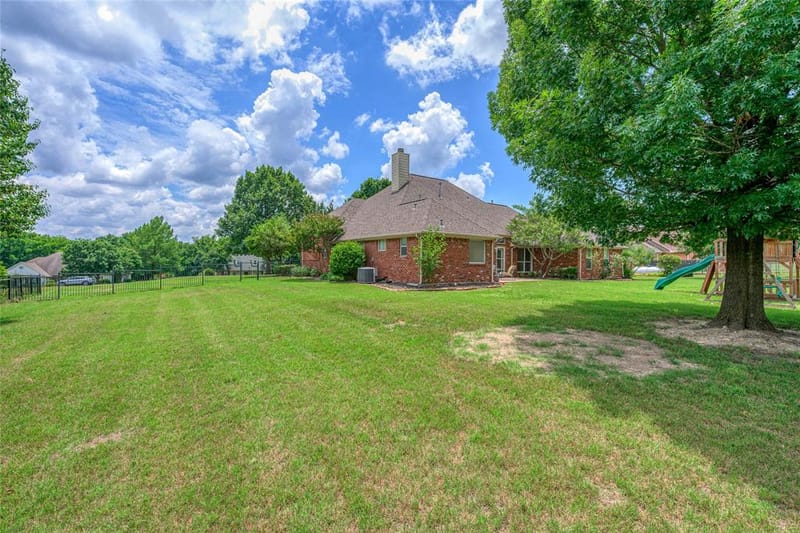 294 Preakness Place Road, Van Alstyne TX 75495 - Photo 33