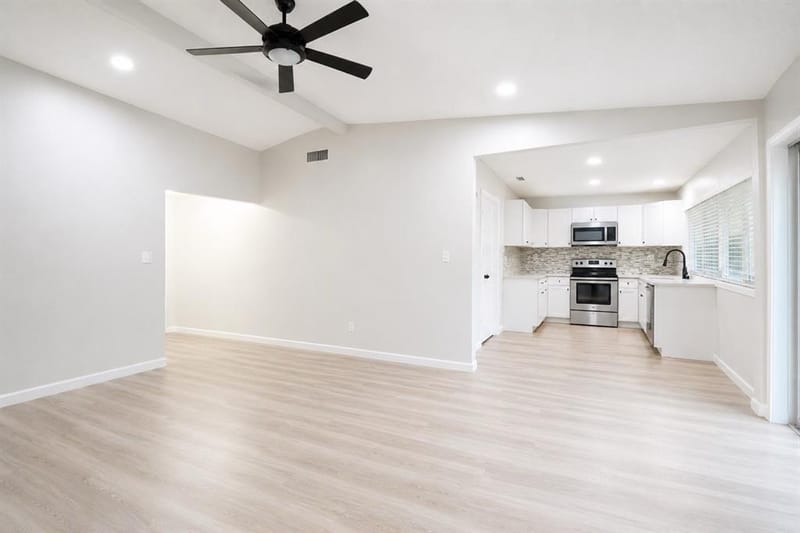 527 Shelly Court, Duncanville TX 75137 - Photo 5