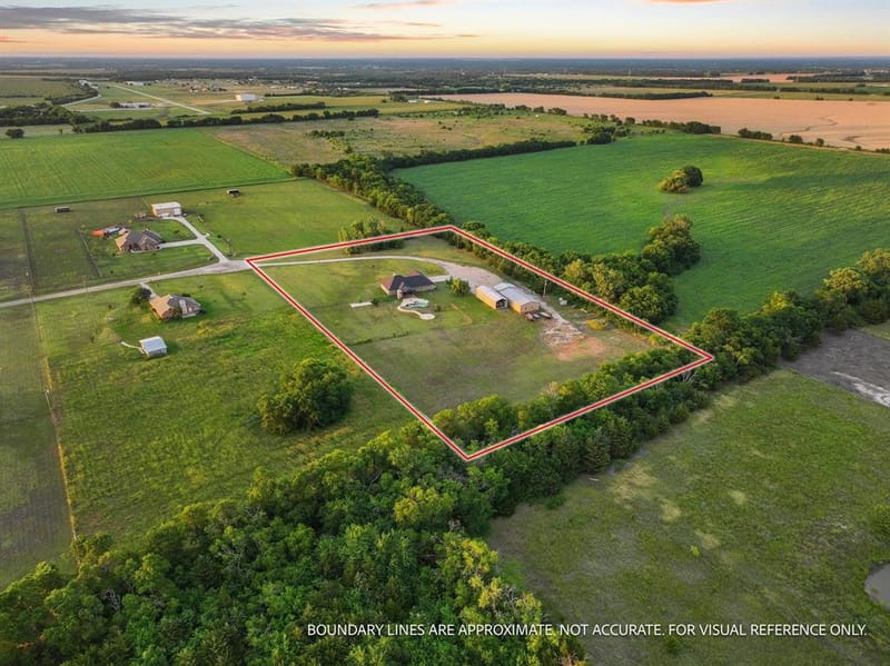 460 County Road 4421, Trenton TX 75490 - Photo 38