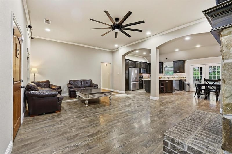 460 County Road 4421, Trenton TX 75490 - Photo 10