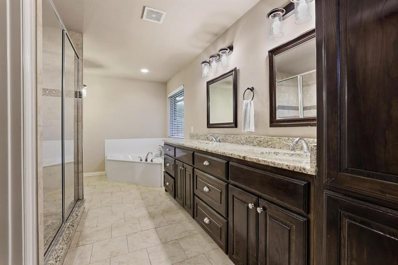 460 County Road 4421, Trenton TX 75490 - Photo 19