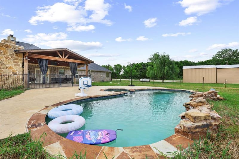 460 County Road 4421, Trenton TX 75490 - Photo 31