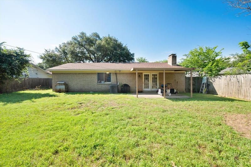 402 Carol Avenue, Corsicana TX 75110 - Photo 24