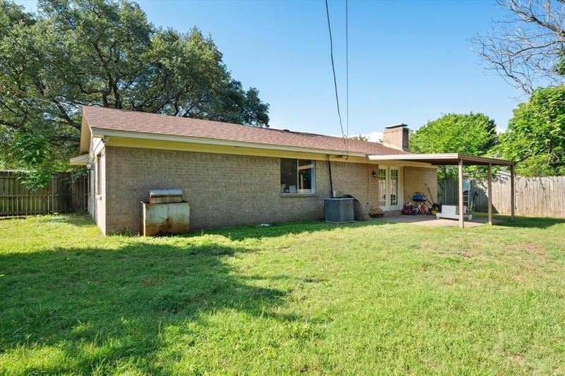 402 Carol Avenue, Corsicana TX 75110 - Photo 25