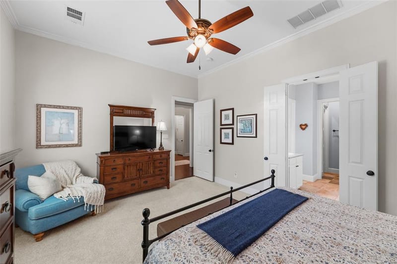 8747 Kelvington Drive, Frisco TX 75035 - Photo 15