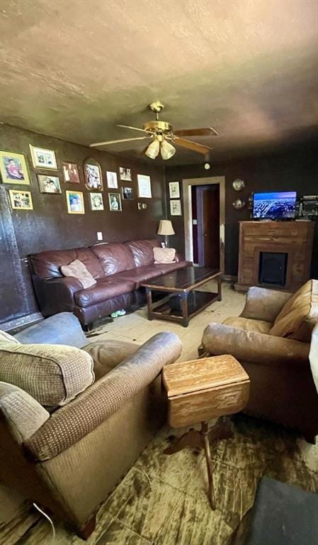 514 W Roosevelt Avenue, Whitney TX 76692 - Photo 10
