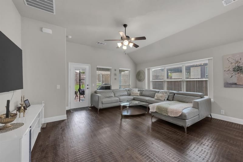 203 Nickolas Drive, Princeton TX 75407 - Photo 8