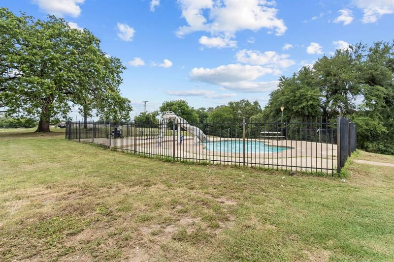 7348 Brady Oaks Drive, Fort Worth TX 76135 - Photo 32