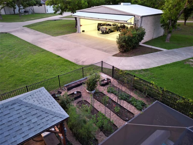 6405 Secretariat Court, Granbury TX 76049 - Photo 25