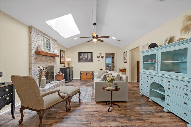 4325 Green Point Drive, Waco TX 76710 - Photo 6