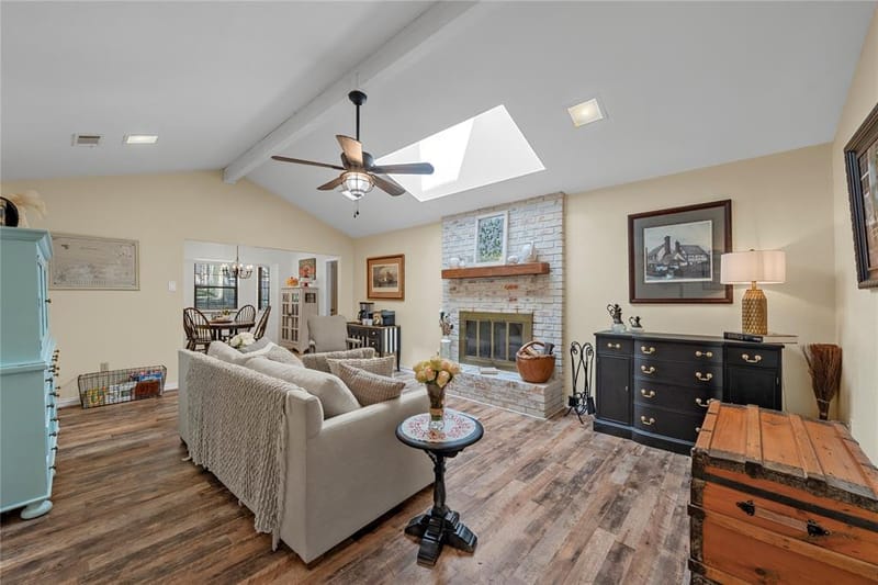 4325 Green Point Drive, Waco TX 76710 - Photo 3