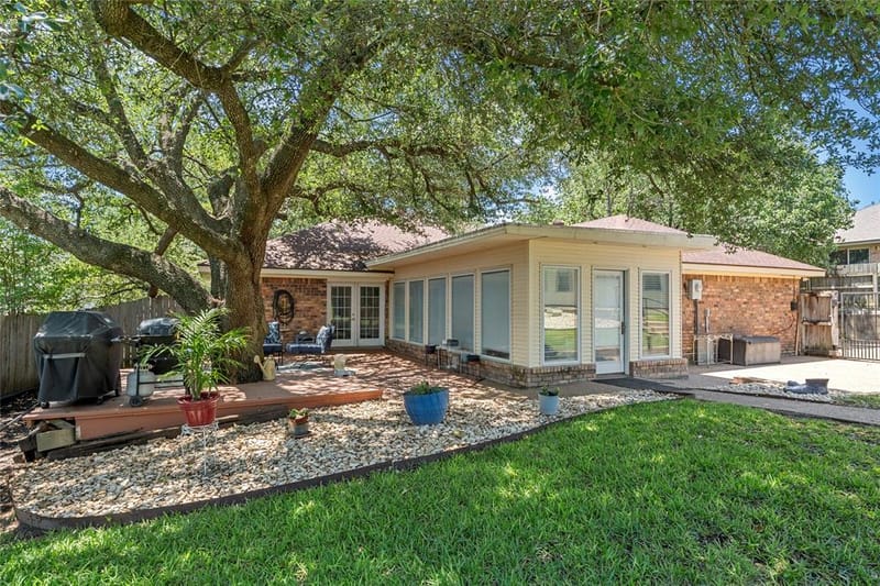 4325 Green Point Drive, Waco TX 76710 - Photo 21