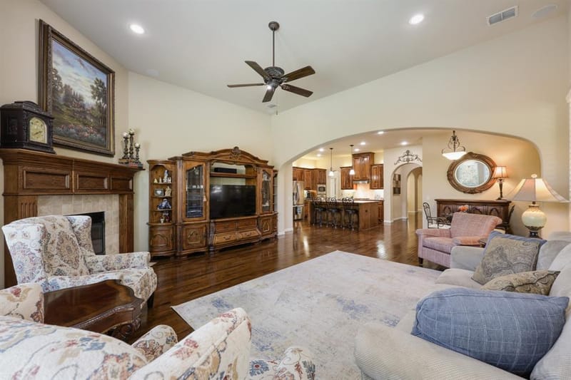 10096 Drawbridge Drive, Frisco TX 75035 - Photo 3