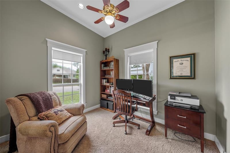 934 N 19th Street, Waco TX 76707 - Photo 9