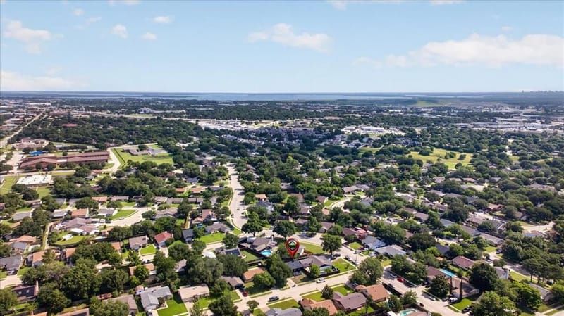 901 Huntington Drive, Lewisville TX 75067 - Photo 36