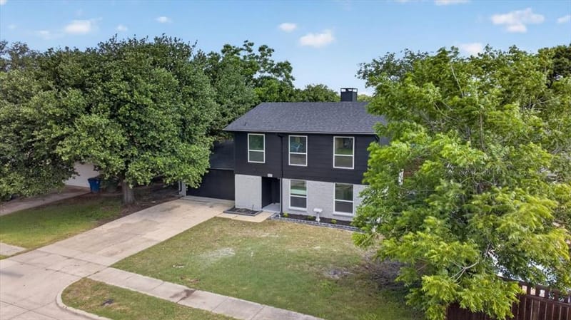 901 Huntington Drive, Lewisville TX 75067 - Photo 5