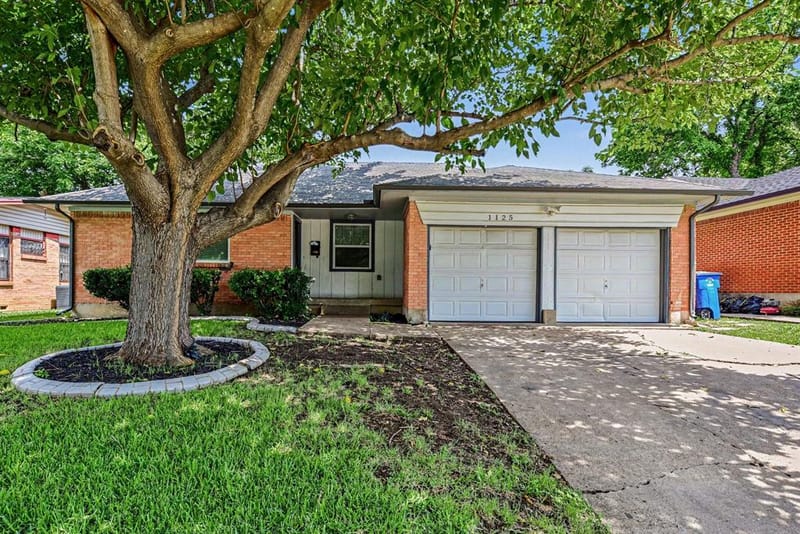 1125 Waweenoc Avenue, Dallas TX 75216