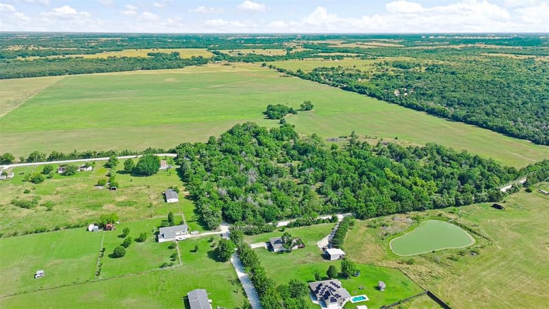 3727 SW County Road 1160, Corsicana TX 75110 - Photo 30