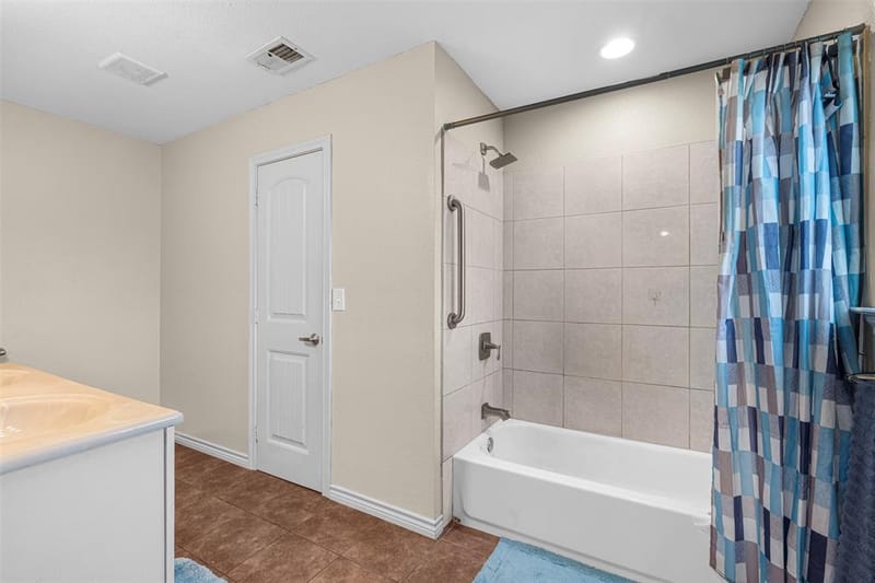 3727 SW County Road 1160, Corsicana TX 75110 - Photo 15