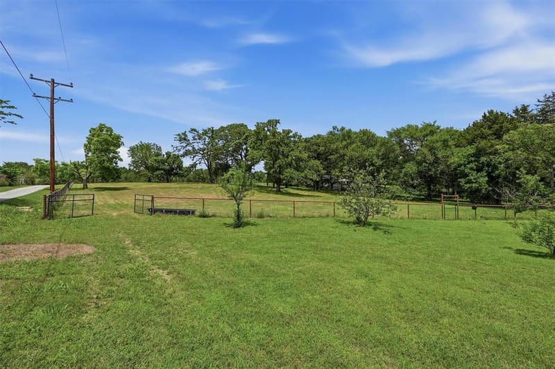 150 Gilbreath Road, Sadler TX 76264 - Photo 32