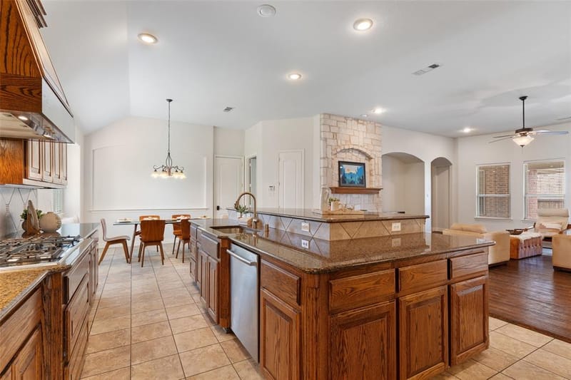 285 Talbot Lane, Sunnyvale TX 75182 - Photo 13