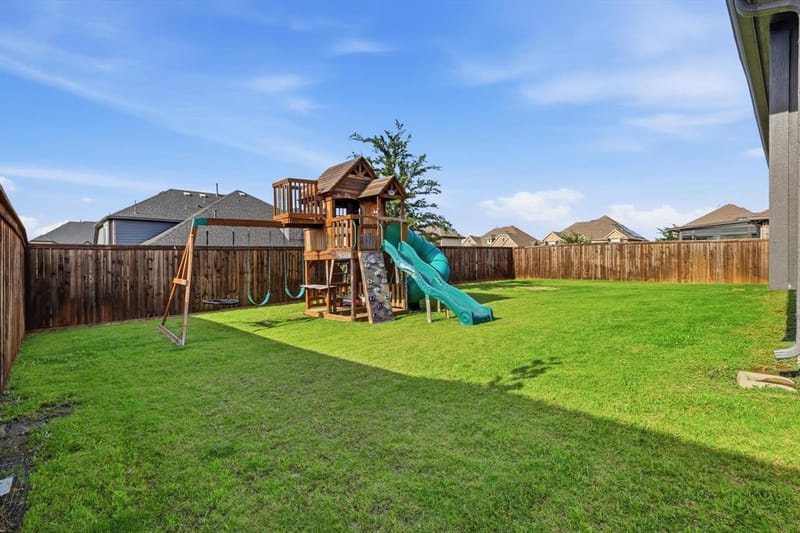 700 Sahallee Drive, Frisco TX 75033 - Photo 34