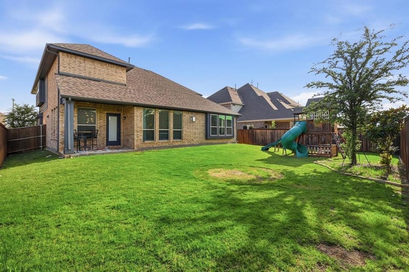 700 Sahallee Drive, Frisco TX 75033 - Photo 33