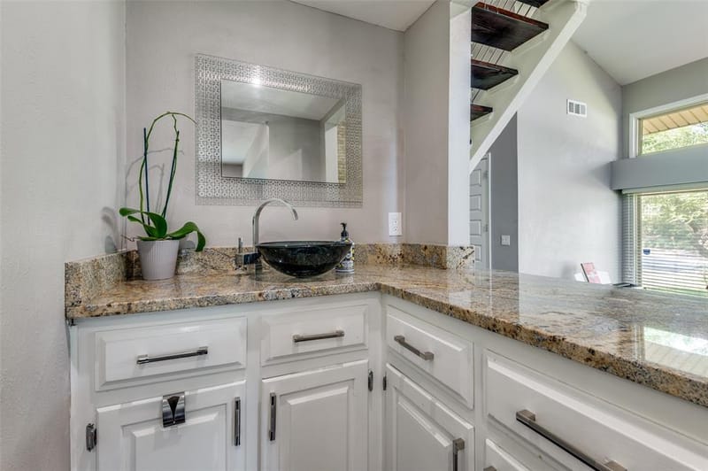 314 Santa Clara Street, Irving TX 75062 - Photo 13