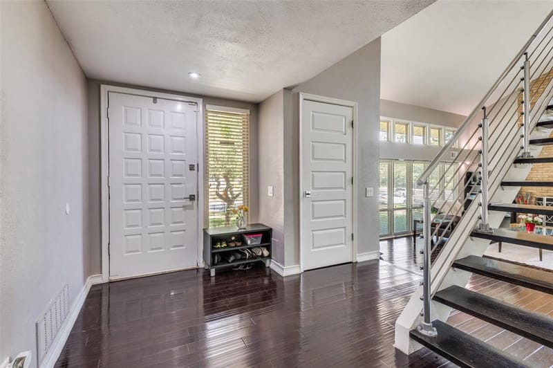 314 Santa Clara Street, Irving TX 75062 - Photo 7