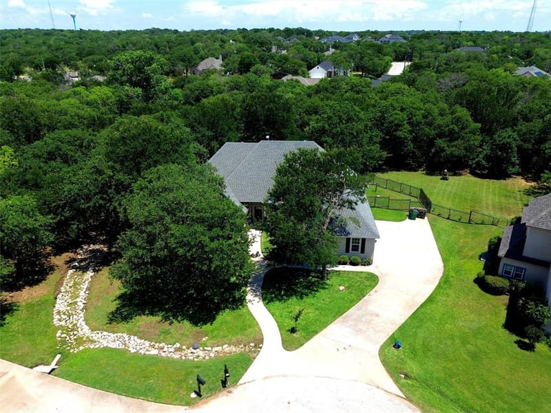 102 Manders Court, Runaway Bay TX 76426 - Photo 38