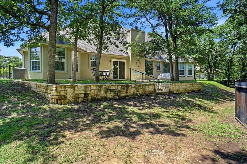 102 Manders Court, Runaway Bay TX 76426 - Photo 35