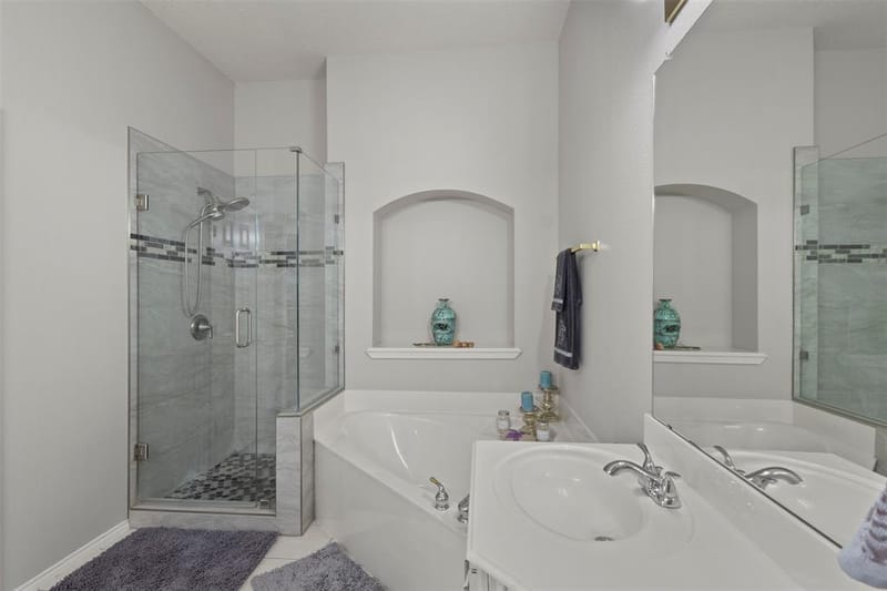 5025 Vineyard Lane, McKinney TX 75070 - Photo 20