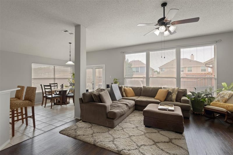 5025 Vineyard Lane, McKinney TX 75070 - Photo 11