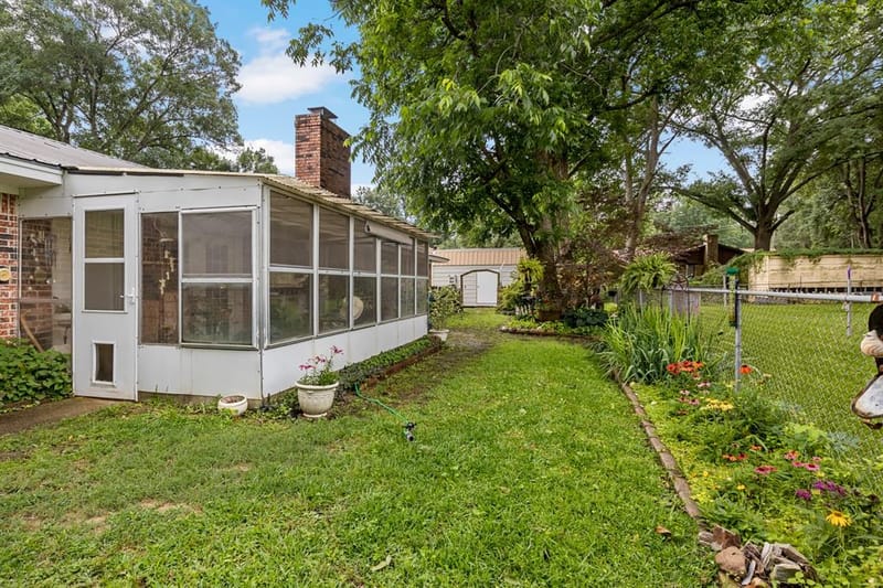 1002 S Lide Avenue, Mount Pleasant TX 75455 - Photo 36