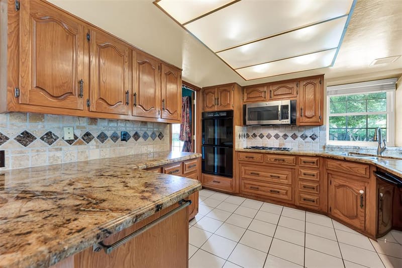 3205 Cross Timbers Lane, Garland TX 75044 - Photo 8