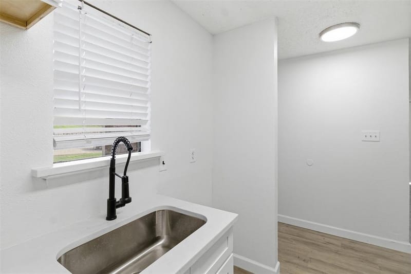 8110 Skillman Street # 1034, Dallas TX 75231 - Photo 6