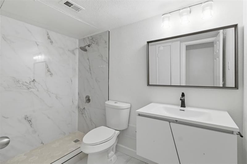 8110 Skillman Street # 1034, Dallas TX 75231 - Photo 18