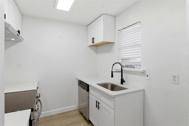 8110 Skillman Street # 1034, Dallas TX 75231 - Photo 4