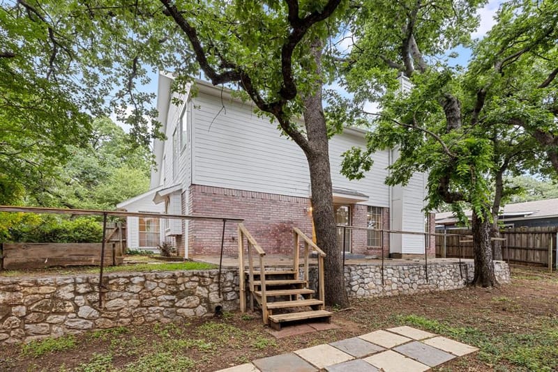 3208 Hickory Court, Bedford TX 76021 - Photo 17