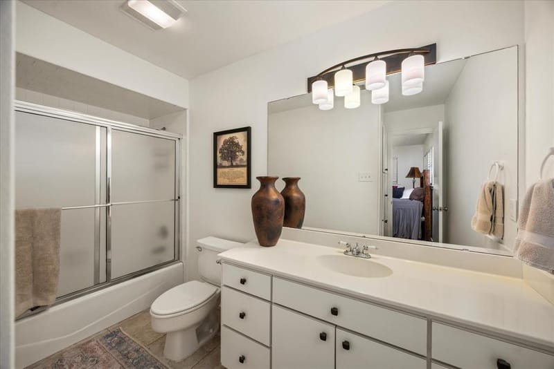 4407 Overlook Court, Granbury TX 76049 - Photo 20