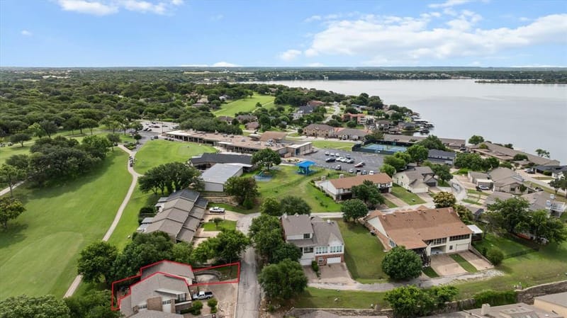 4407 Overlook Court, Granbury TX 76049 - Photo 30