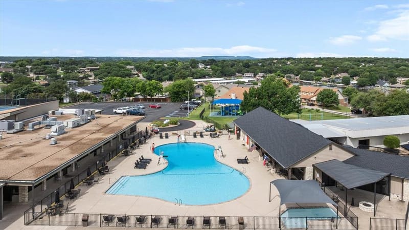 4407 Overlook Court, Granbury TX 76049 - Photo 34