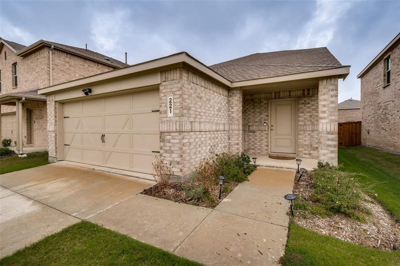 221 Ashbrook Street, Little Elm TX 75068